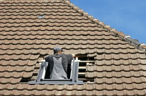 Pose de velux à Saiguède